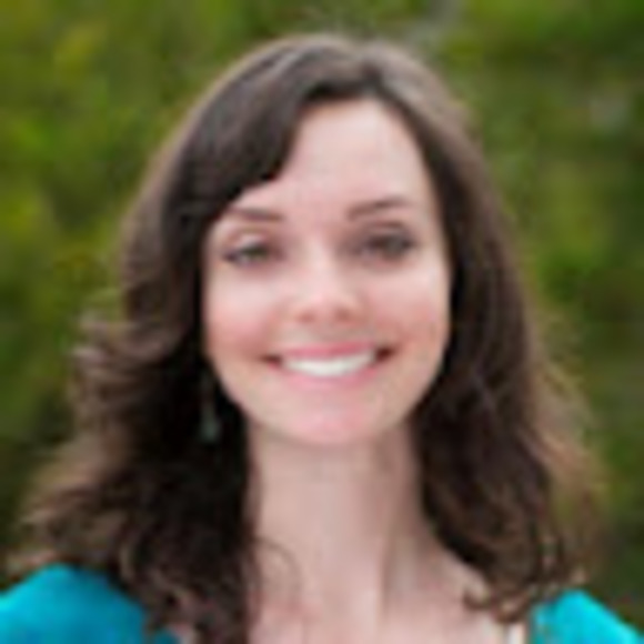 Meet your Posher, Caitlin - Picture 1 of 1